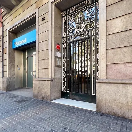 U-nique Gran Via V شقة *
